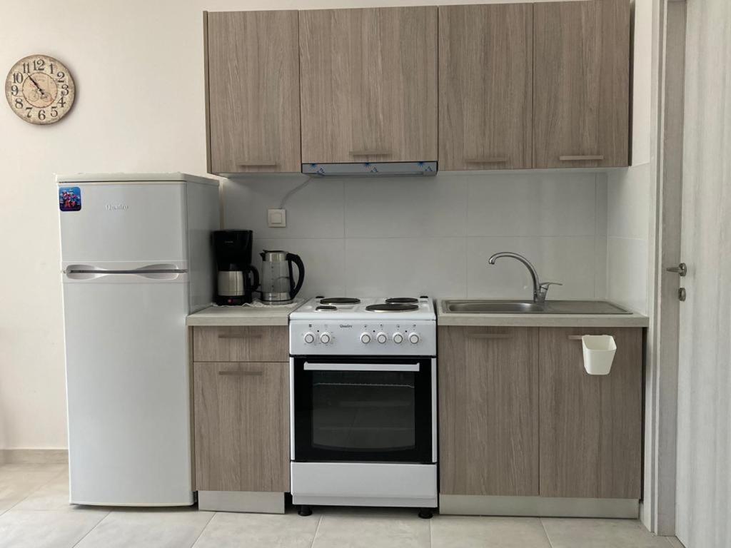 Appartamento petra-elia Skála Foúrkas Esterno foto