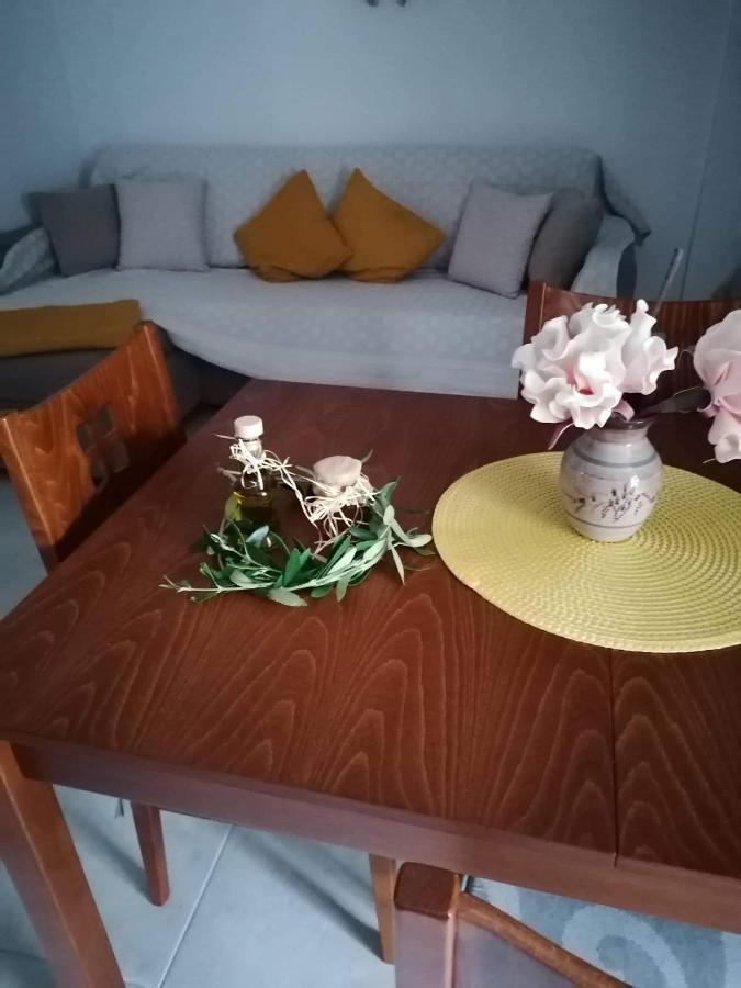 Appartamento petra-elia Skála Foúrkas Esterno foto